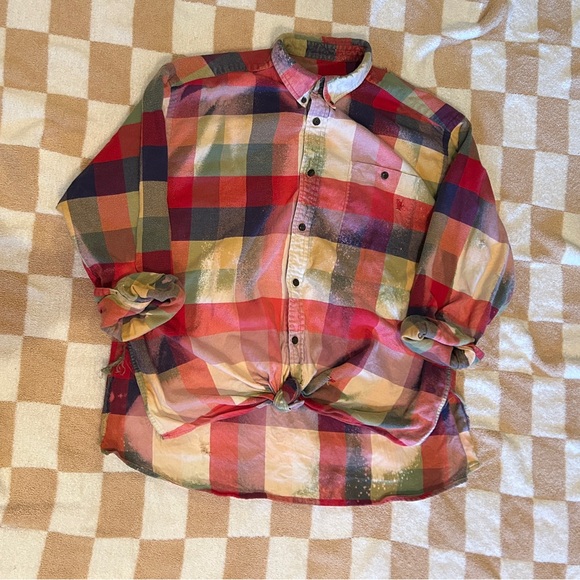 Shabby Chic Flannel Multicolor Plaid Button-Up Shirt - Picture 1 of 2